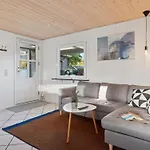 Tajo - 200m From The Sea By Interhome Feriehus