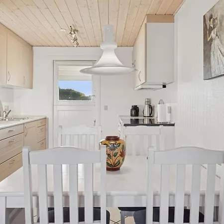 Tajo - 200m From The Sea By Interhome 度假居
